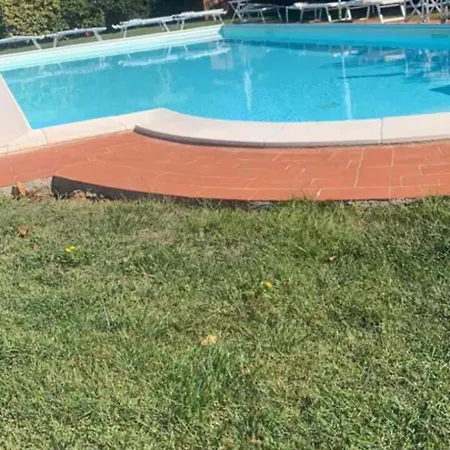 公寓 Piscina, Relax E Arte *