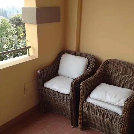 Piscina, Relax E Arte Appartement